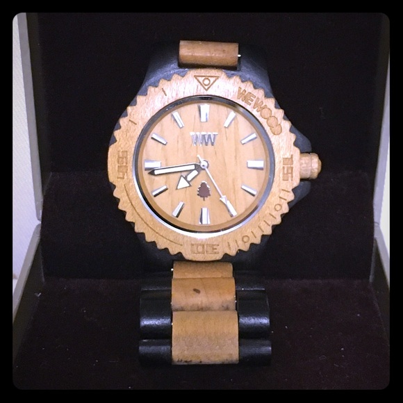 WeWood Watch - Picture 1 of 2